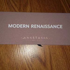 Anastasia Beverly Hills Modern Renaissance